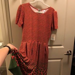 NWT Lularoe “Amelia”, perfect condition!